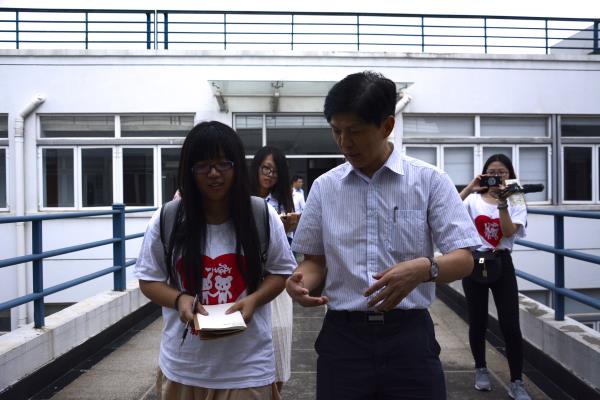 宋学峰董事长到必赢视察迎新工作