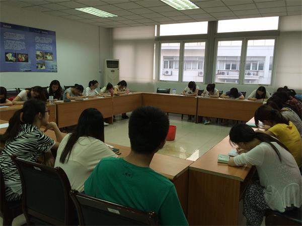 必赢团总支并员工会换届选举大会圆满举行