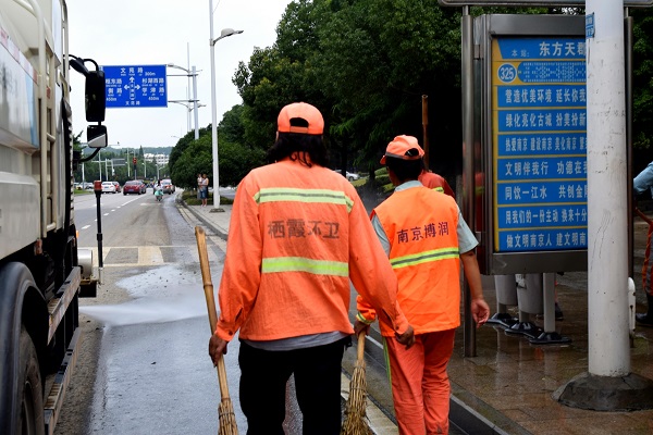 【暑期社会实践】必赢“环卫工人”实践小分队