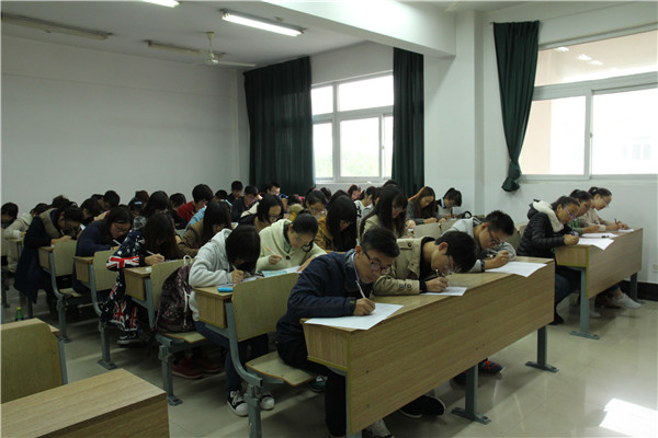 2014级必赢基础团校考试顺利结束